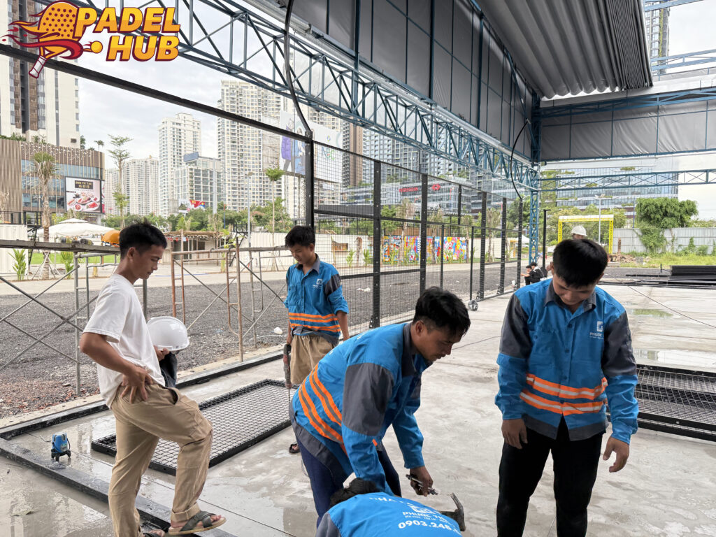Quy trình thi công sân padel chuyên nghiệp tại Padel Hub