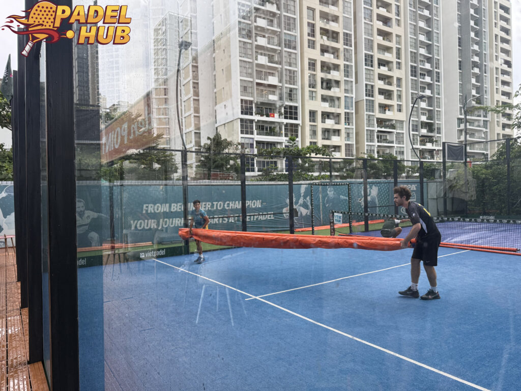 Padel à gì? Tại sao Padel đang trở thành xu hướng đầu tư hot nhất?