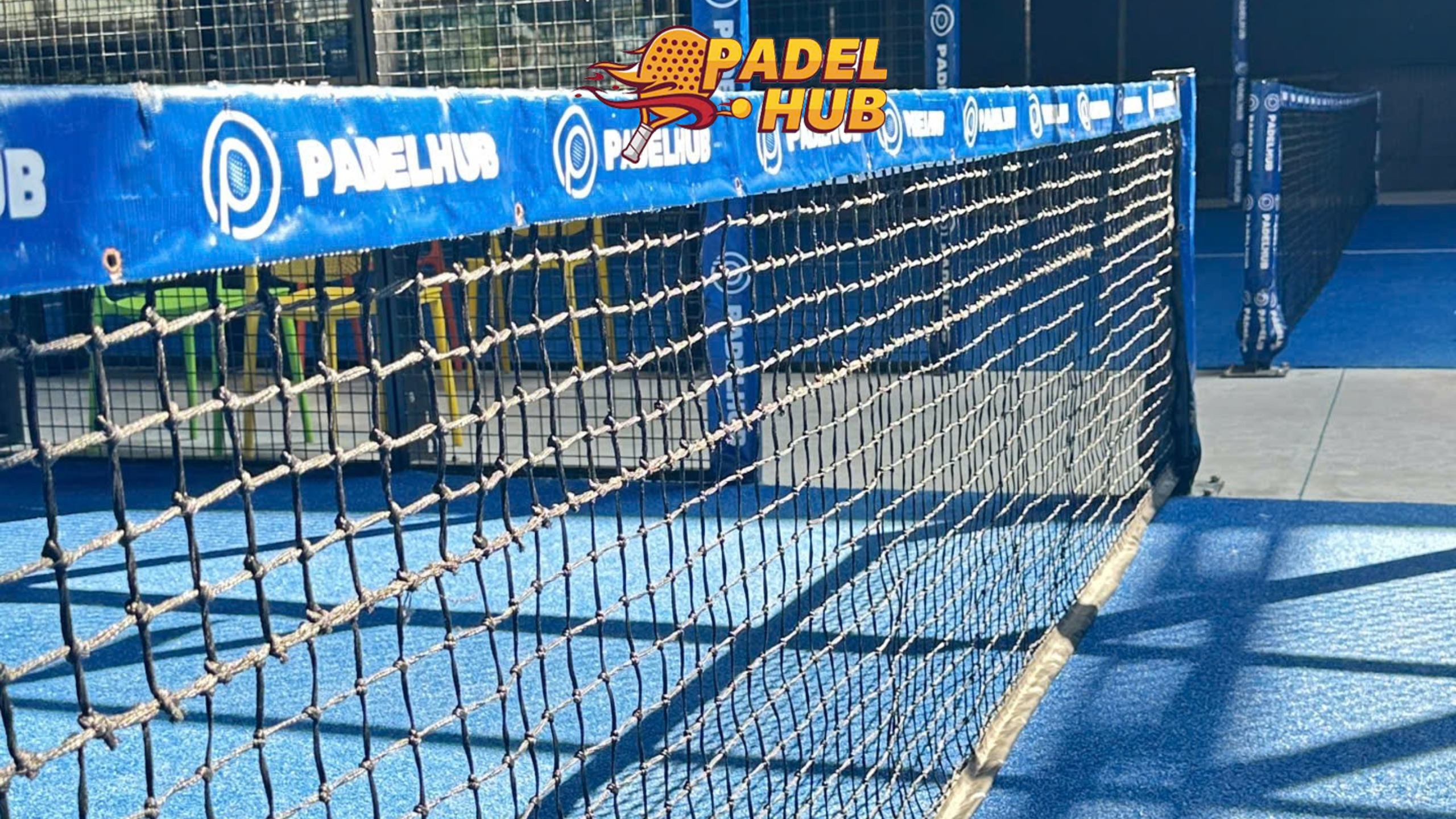 Lưới sân Padel loại tốt giữ độ căng lâu dài không bị chùng